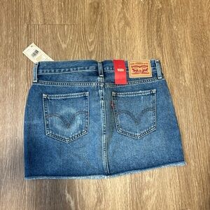 Levi’s denim skirt mini